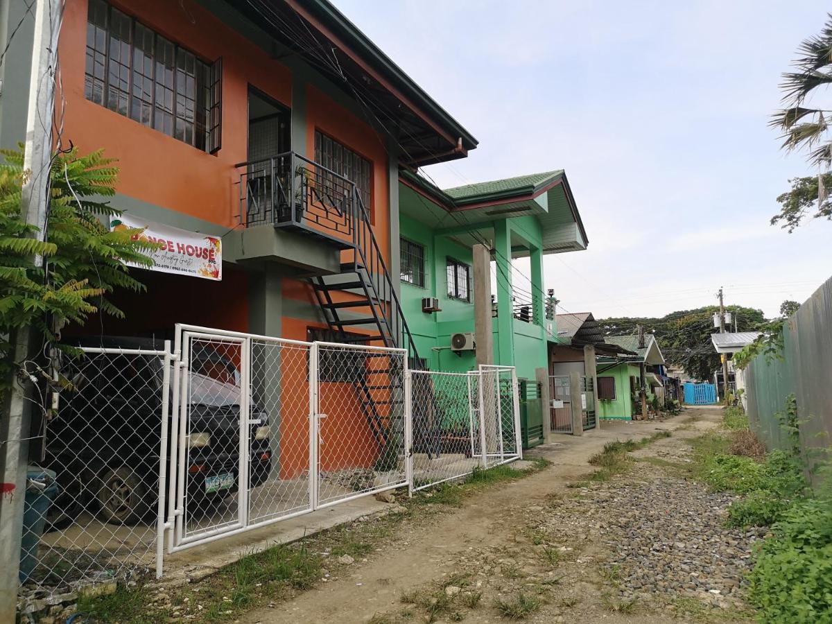 Estrelle Orange House - Backpackers Hub Apartment Puerto Princesa Exterior photo